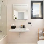 Luxury Penthouse With Ocean Views 아파트