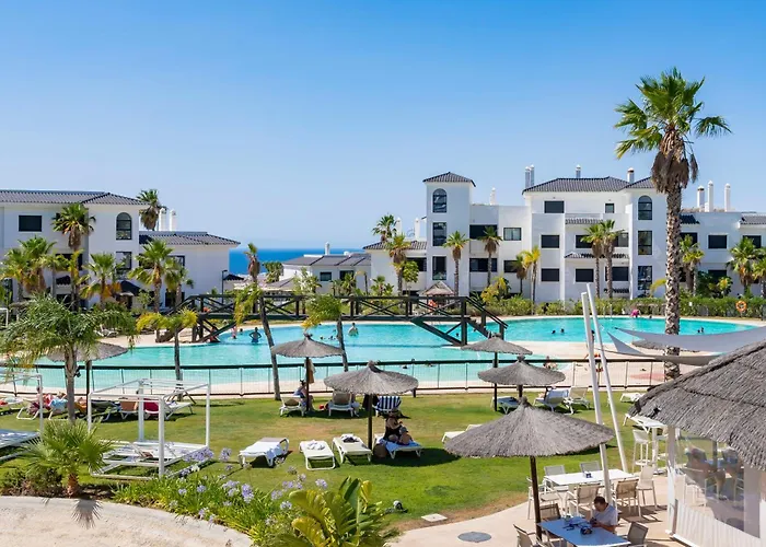 Luxury Penthouse With Ocean Views *