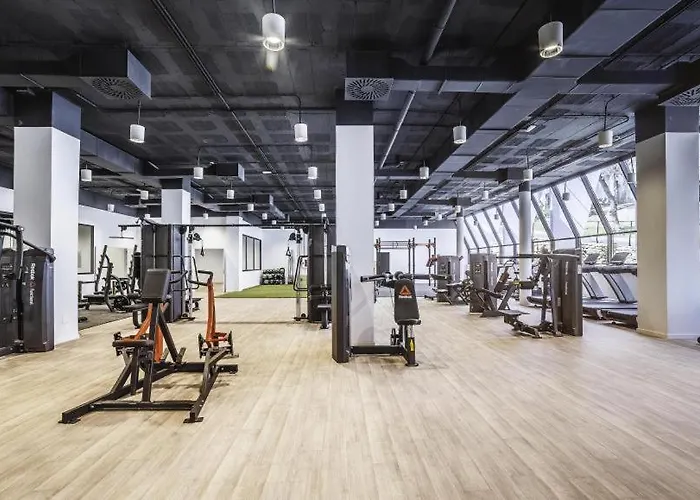 Luxury Penthouse With Ocean Views *