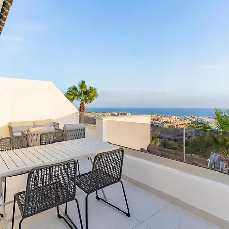 Appartamento Luxury Penthouse With Ocean Views Estepona